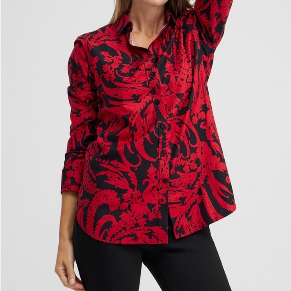 Brand New still in the plastic Chicos No Iron stretch paisley shirt - Picture 2 of 6